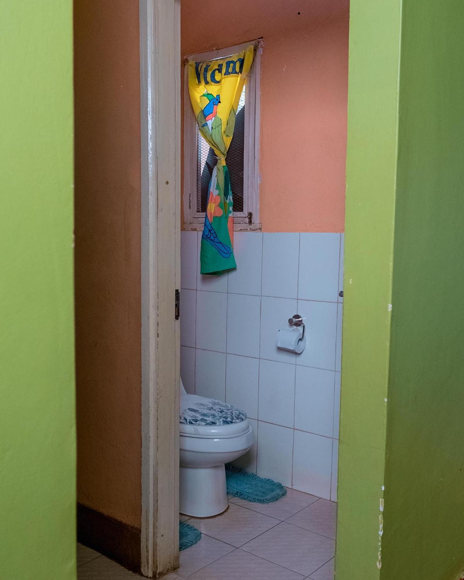 Faraja Homestay- Seamless Comfort In The Heart Of The City - Free Wifi, Warm Hospitality, And Local Delights Await Moshi Esterno foto