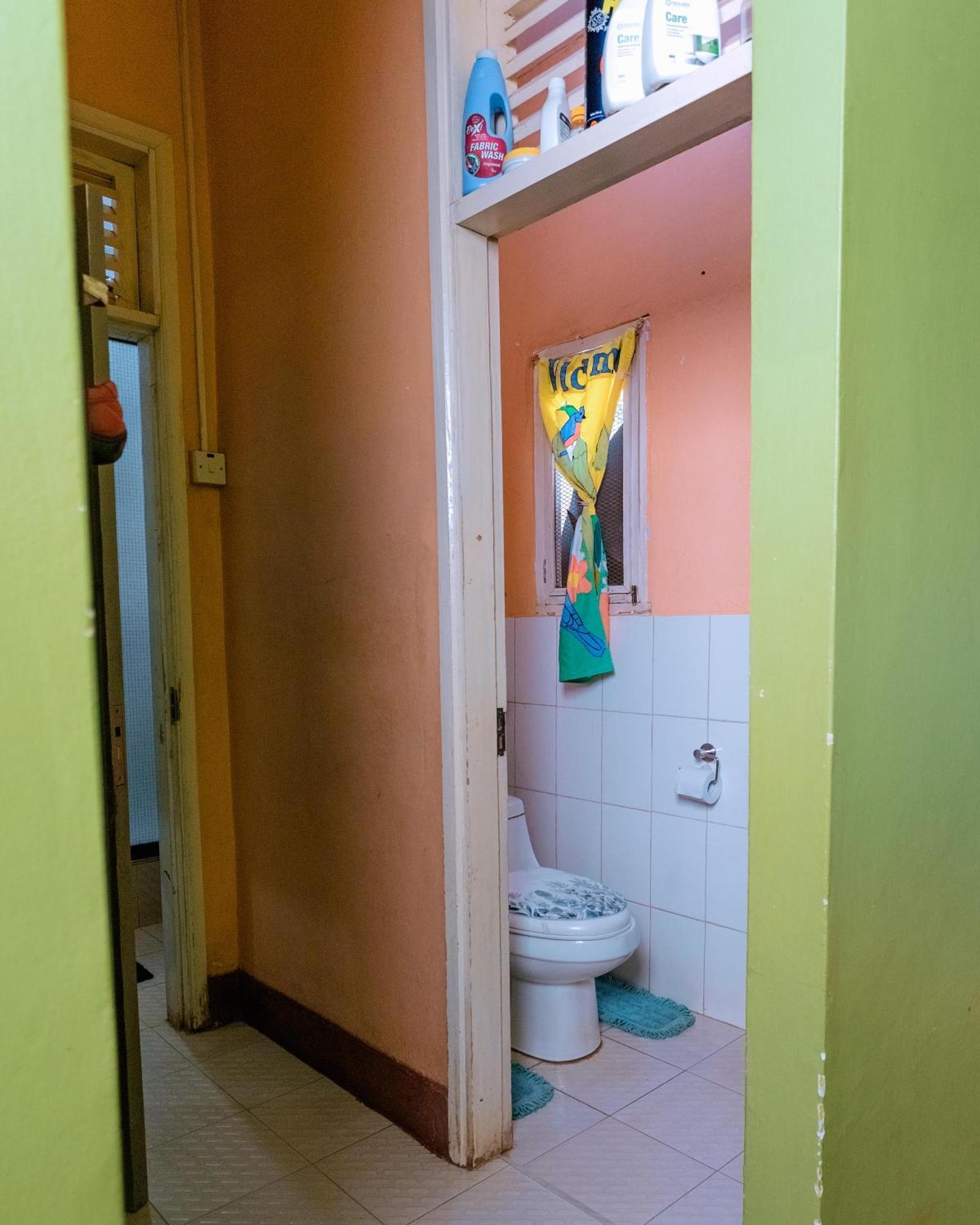 Faraja Homestay- Seamless Comfort In The Heart Of The City - Free Wifi, Warm Hospitality, And Local Delights Await Moshi Esterno foto